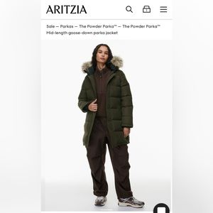 Aritzia TNA The Powder Parka size small